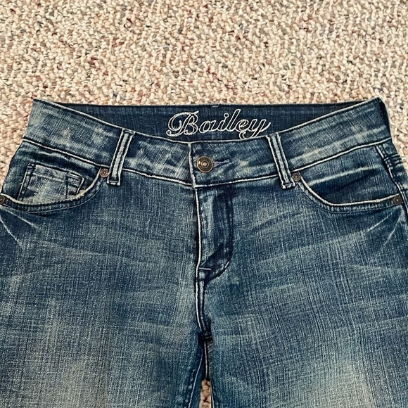 Delia’s Bailey Ladies/Teens Denim - Picture 2 of 9